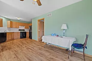 816 16th Ave, Racine, WI 53182 - Photo 8