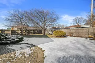 816 16th Ave, Racine, WI 53182 - Photo 28