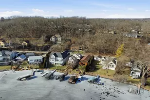 142 Riverside Dr, Racine, WI 53185 - Photo 40