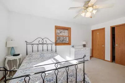 142  Riverside Dr, Racine, WI 53185 - Photo 26