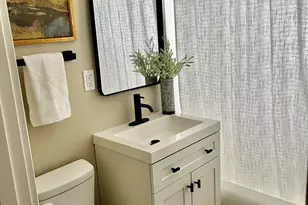 4872 N 63rd St, Milwaukee, WI 53218 - Photo 12