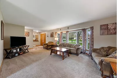 N97W16385  Tippicanoe Ct, Germantown, WI 53022 - Photo 12