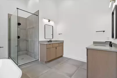 308  Oak St #102, Slinger, WI 53086 - Photo 14