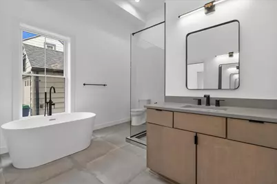 308  Oak St #102, Slinger, WI 53086 - Photo 16