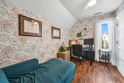 417  James St, Burlington, WI 53105 - Photo 24