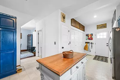 417  James St, Burlington, WI 53105 - Photo 16