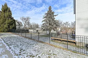 417 James St, Burlington, WI 53105 - Photo 38