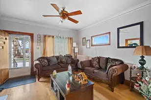 1304 S 61st St, West Allis, WI 53214 - Photo 6