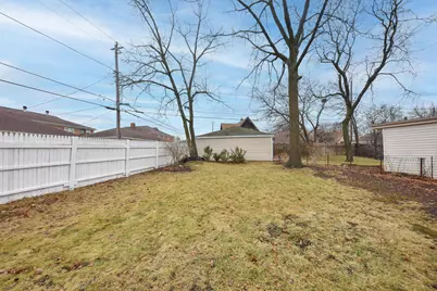 3012 N 70th St, Milwaukee, WI 53210 - Photo 32