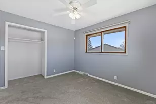 N91W17639 St Regis Dr, Menomonee Falls, WI 53051 - Photo 20