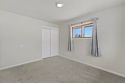 N91W17639  Saint Regis Dr, Menomonee Falls, WI 53051 - Photo 24