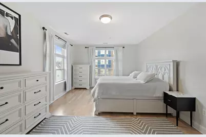 1915 N Water St #408, Milwaukee, WI 53202 - Photo 14