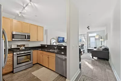1915 N Water St #408, Milwaukee, WI 53202 - Photo 6