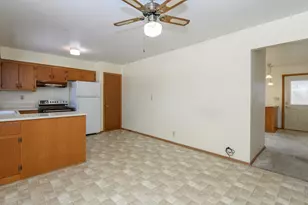 5034 S 20th St, Milwaukee, WI 53221 - Photo 8