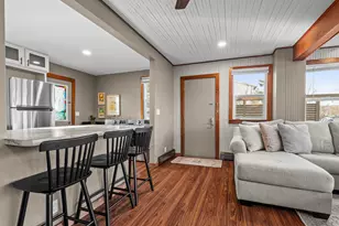 W6285 Harbor Lights Cir, Lyndon, WI 53011 - Photo 10