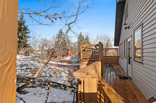 W6285 Harbor Lights Cir, Lyndon, WI 53011 - Photo 24