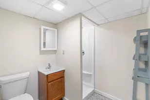 1108 Shorecrest Dr, Racine, WI 53402 - Photo 12