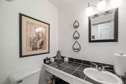 9206 N 70th St #3, Milwaukee, WI 53223 - Photo 14