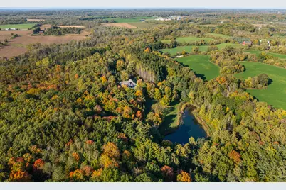 303  Washington Dr, Trenton, WI 53095 - Photo 2