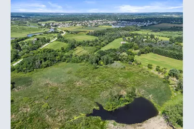 S53W26764  Gemstone Ct, Waukesha, WI 53189 - Photo 18