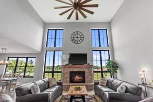 S53W26764 Gemstone Ct, Waukesha, WI 53189 - Photo 40