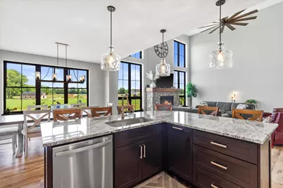 S53W26764  Gemstone Ct, Waukesha, WI 53189 - Photo 36