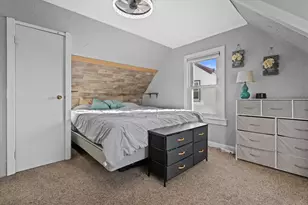 3742 N 97th Pl, Milwaukee, WI 53222 - Photo 10