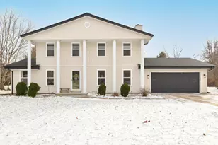 W328S8232 Memory Ln, Mukwonago, WI 53149 - Photo 2