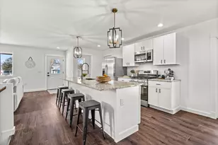 114 Dean Rd, Belgium, WI 53004 - Photo 6