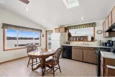 27705  98th St, Salem Lakes, WI 53179 - Photo 6