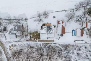 27705 98th St, Salem Lakes, WI 53179 - Photo 24