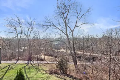 N89W16327  Main St #A7, Menomonee Falls, WI 53051 - Photo 32