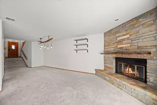 N89W16327 Main St, Menomonee Falls, WI 53051 - Photo 2