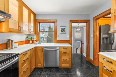 3046 N Newhall St, Milwaukee, WI 53211 - Photo 22
