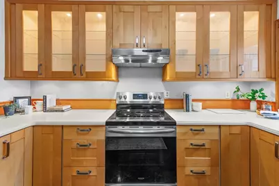 3046 N Newhall St, Milwaukee, WI 53211 - Photo 28