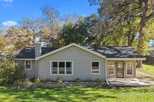 2321 Marshall Square, Racine, WI 53139 - Photo 1