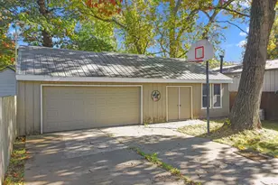 2321 Marshall Square, Racine, WI 53139 - Photo 28