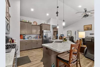 1625  Drusillas Way, Howard, WI 54313 - Photo 6