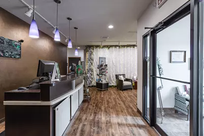 W6822  Hilltop Dr, Onalaska, WI 54650 - Photo 6