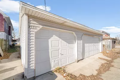 3906 N 6th St #3908, Milwaukee, WI 53212 - Photo 12