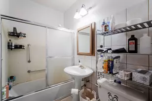 3906 N 6th St, Milwaukee, WI 53212 - Photo 6