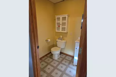 2209  Virginia Dr, Manitowoc, WI 54220 - Photo 20