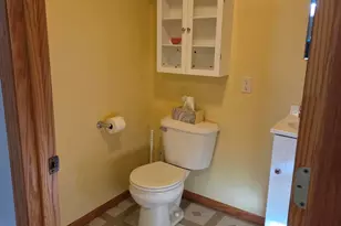 2209 Virginia Dr, Manitowoc, WI 54220 - Photo 20