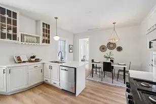 2048 Shoop St, Racine, WI 53404 - Photo 14