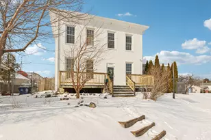 2048 Shoop St, Racine, WI 53404 - Photo 2