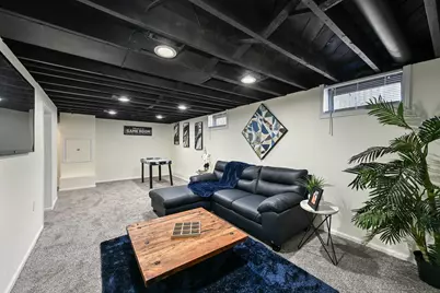 7218 W Carmen Ave, Milwaukee, WI 53218 - Photo 18