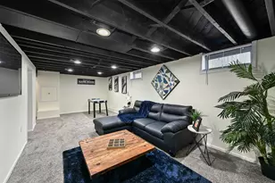 7218 W Carmen Ave, Milwaukee, WI 53218 - Photo 18