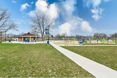 7218 W Carmen Ave, Milwaukee, WI 53218 - Photo 24