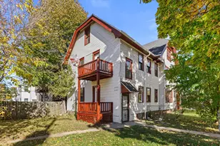 2403 N 49th St, Milwaukee, WI 53210 - Photo 4