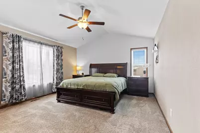 6441  Kingsview Dr, Racine, WI 53406 - Photo 20